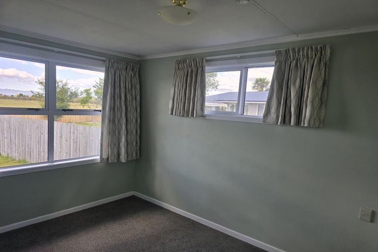 Photo of property in 100 Pipiroa Road, Ngatea, 3503