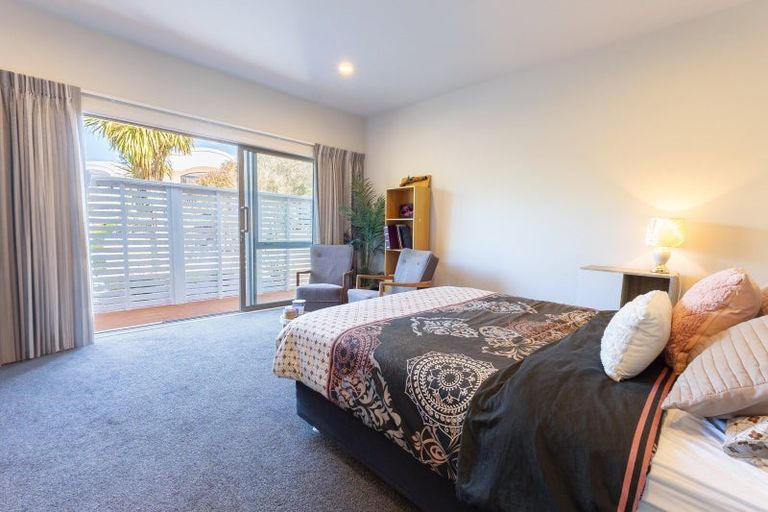 Photo of property in 21a Avion Terrace, Raumati Beach, Paraparaumu, 5032