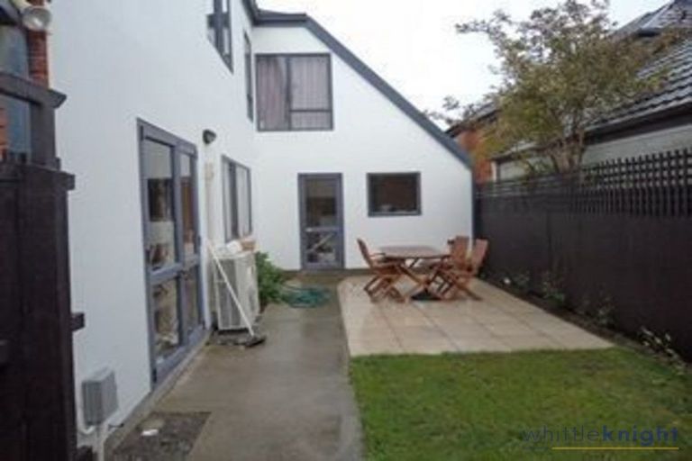 Photo of property in 2/12 Elizabeth Street, Riccarton, Christchurch, 8011