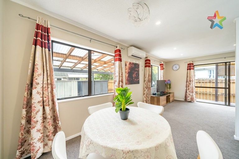 Photo of property in 1/25a Ward Street, Trentham, Upper Hutt, 5018