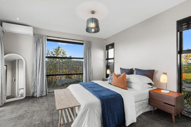 Photo of property in 33 Little Gem Road, Hornby, Christchurch, 8025