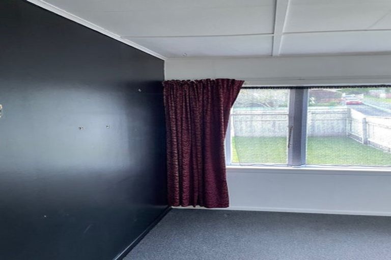 Photo of property in 134 Wellington Road, Wainuiomata, Lower Hutt, 5014