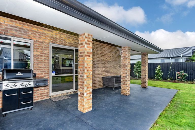 Photo of property in 33 Dryden Avenue, Rolleston, 7614