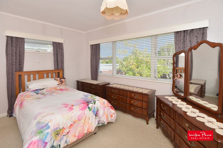 Photo of property in 129 Onerahi Road, Onerahi, Whangarei, 0110