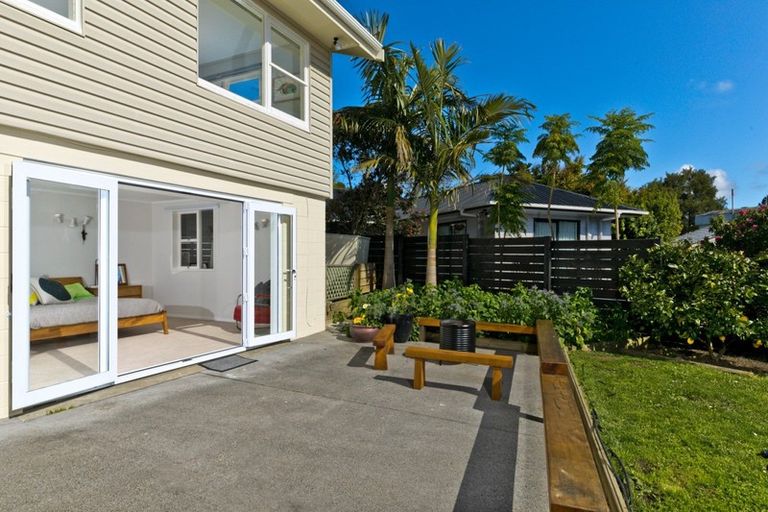 Photo of property in 87 Stredwick Drive, Torbay, Auckland, 0630