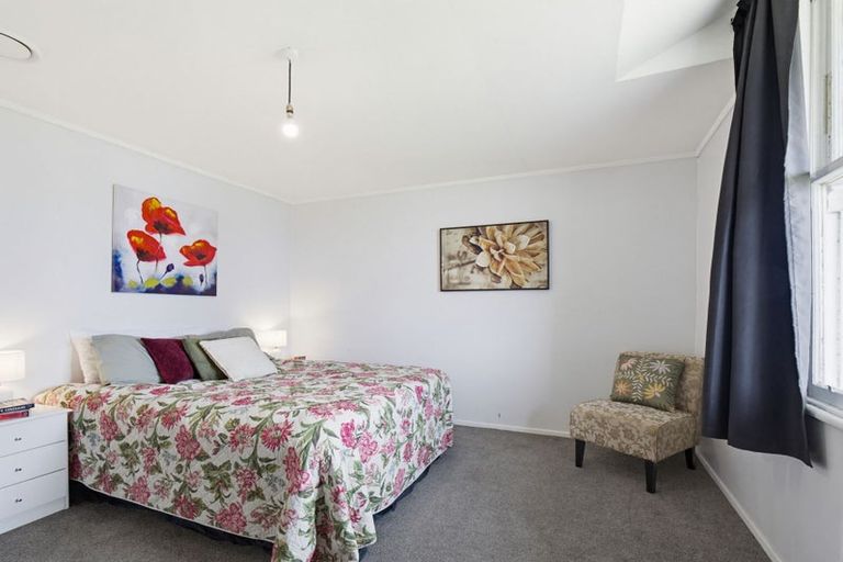 Photo of property in 4 Ashton Terrace, Castlecliff, Whanganui, 4501