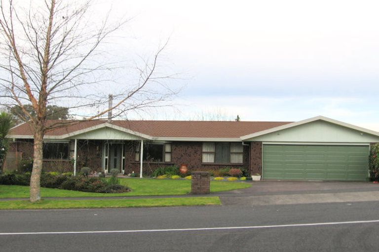 Photo of property in 34 Delamare Road, St Andrews, Hamilton, 3200