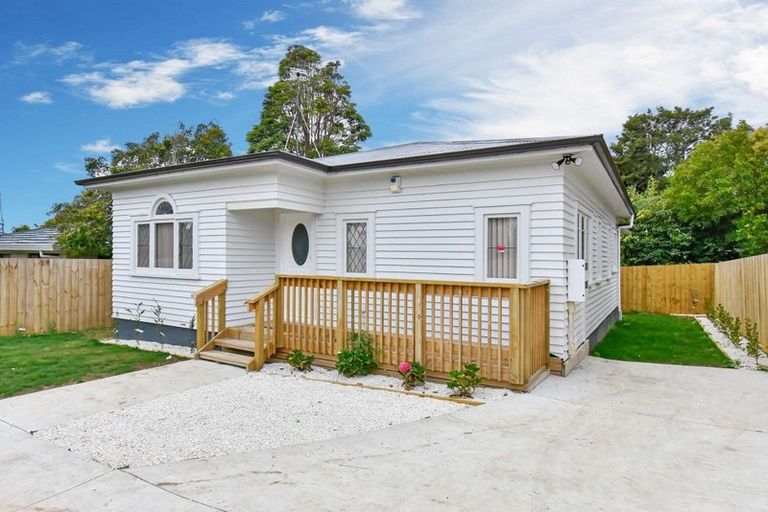 Photo of property in 79c Russell Road, Manurewa, Auckland, 2102