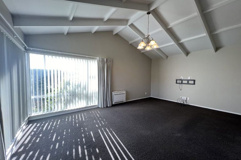Photo of property in 66 Kennedys Bush Road, Halswell, Christchurch, 8025