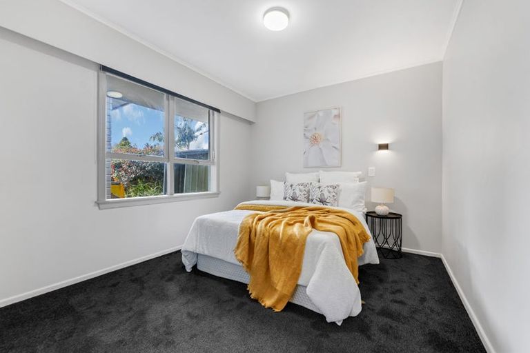 Photo of property in 25 Mccullough Avenue, Papatoetoe, Auckland, 2025