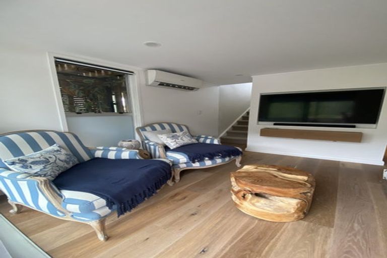 Photo of property in 9 Rewa Road, Maraetai, Auckland, 2018