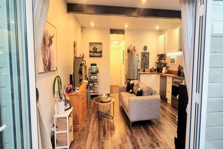 Photo of property in 95a Waiuta Street, Titahi Bay, Porirua, 5022