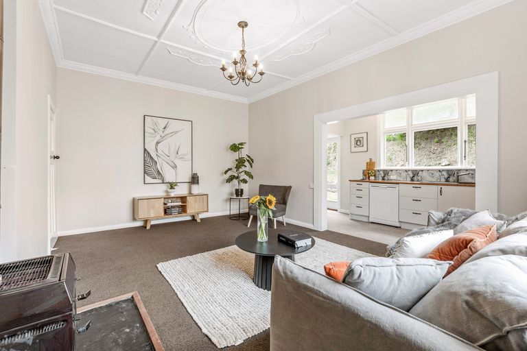 Photo of property in 95 Glen Road, The Glen, Dunedin, 9011