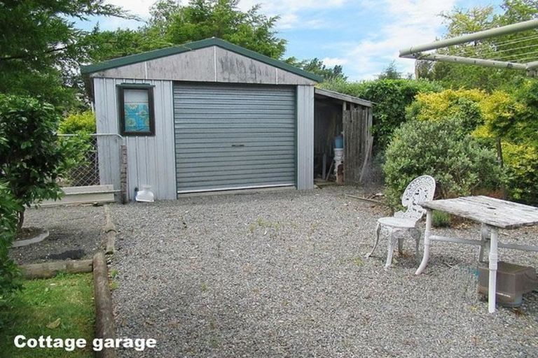 Photo of property in 52 Frederick Street, Carterton, 5713