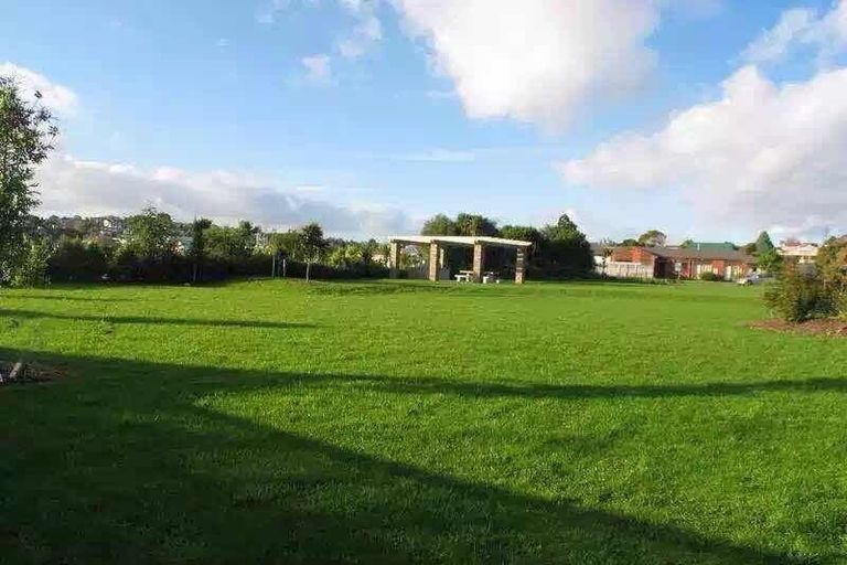 Photo of property in 15/167 Whitney Street, Blockhouse Bay, Auckland, 0600