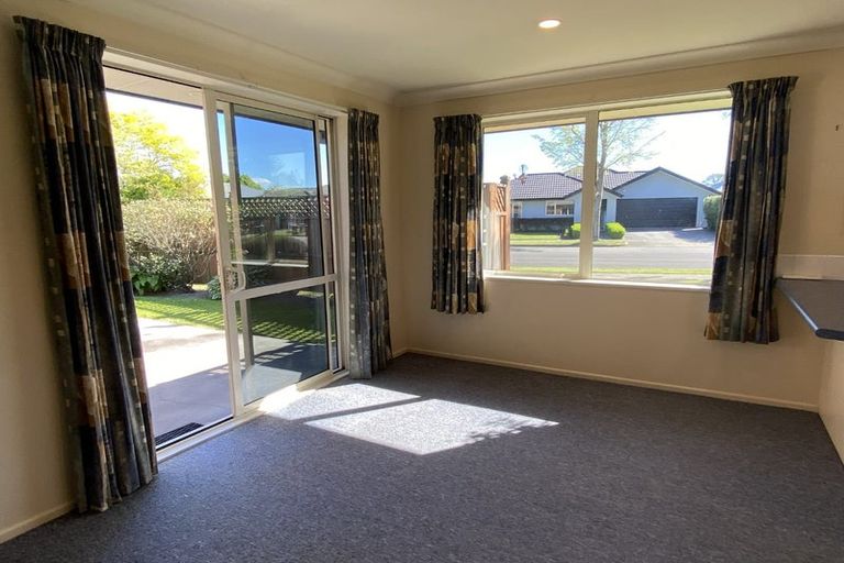 Photo of property in 15 Mounter Avenue, Northwood, Christchurch, 8051