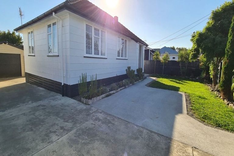 Photo of property in 21 Carlisle Street, Milson, Palmerston North, 4414