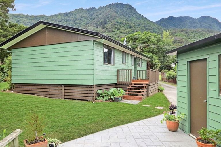 Photo of property in 25 Whitaker Street, Te Aroha, 3320