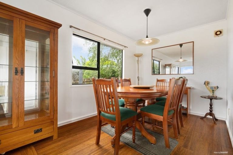 Photo of property in 2/44 Gills Avenue, Papakura, 2110