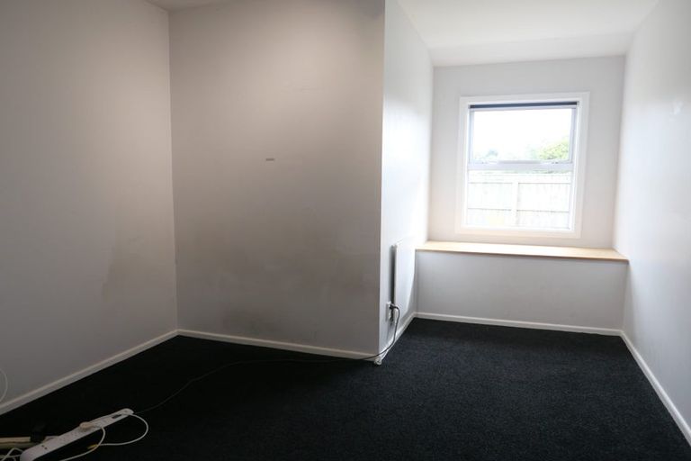 Photo of property in 2 Fincham Road, Raumati Beach, Paraparaumu, 5032