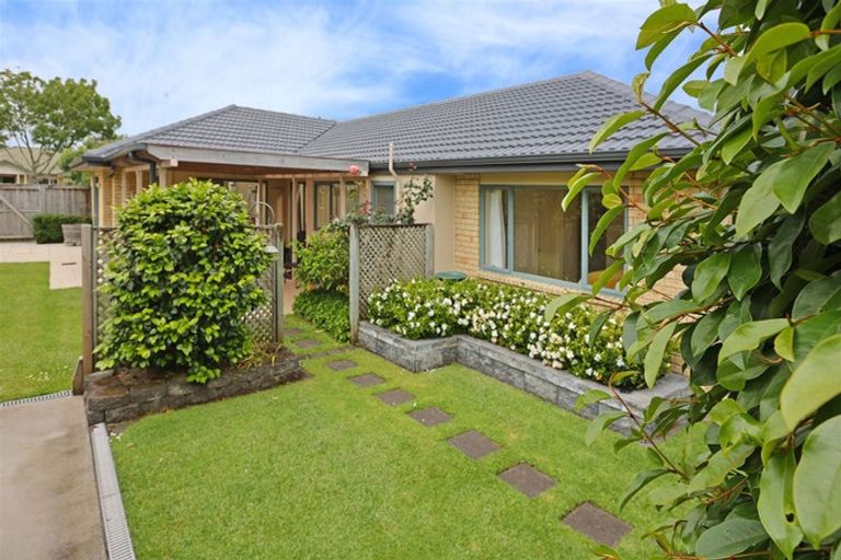 Photo of property in 4 Checkerberry Court, Henderson, Auckland, 0612