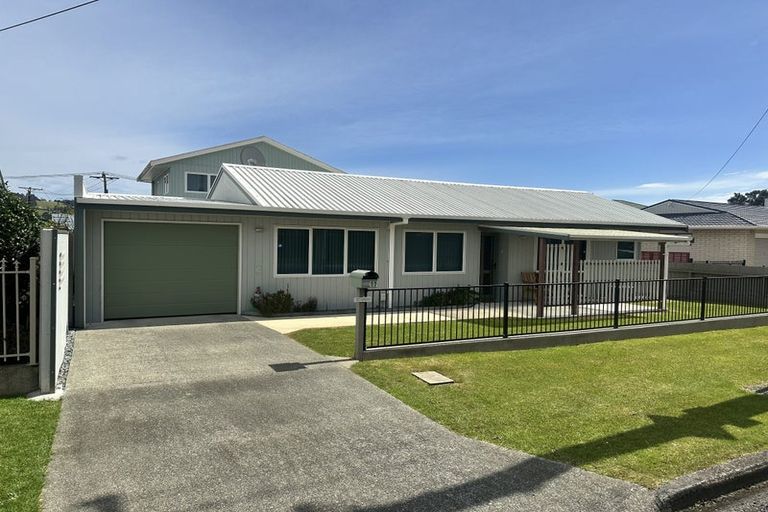 Photo of property in 17 Mains Avenue, Kensington, Whangarei, 0112