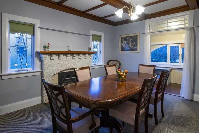 Photo of property in 58 Queen Street West, Levin, 5510