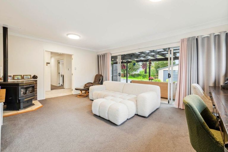 Photo of property in 22 Whitford Park Road, Whitford, Howick, 2571