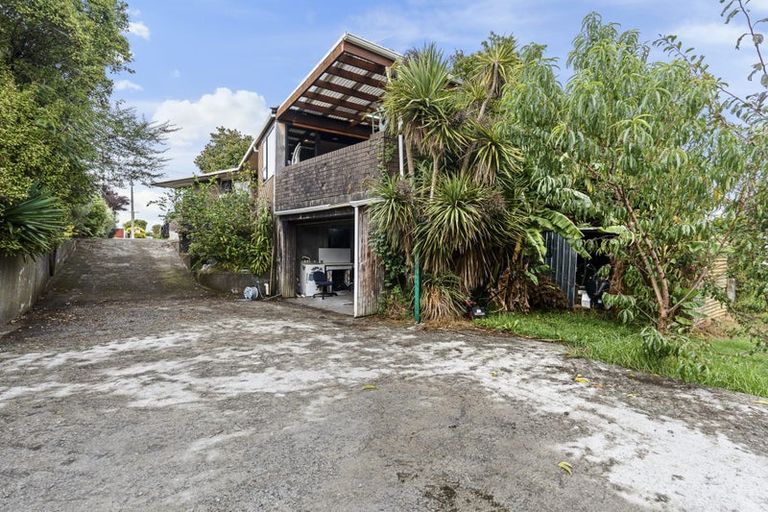 Photo of property in 9 Saxton Road, Upper Vogeltown, New Plymouth, 4310