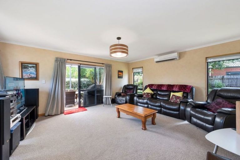 Photo of property in 39 Diomede Glade, Flagstaff, Hamilton, 3210