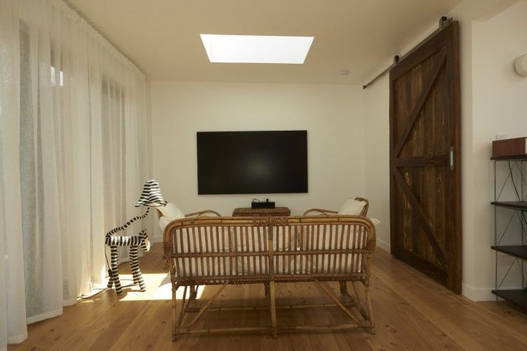 Photo of property in 69 Kauri Road, Stanmore Bay, Whangaparaoa, 0932