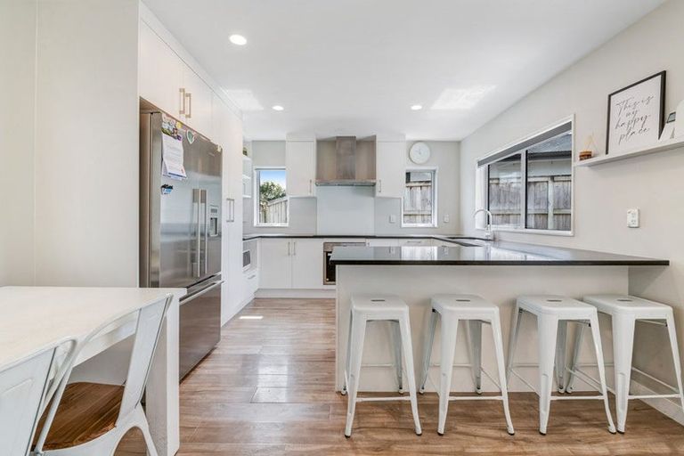 Photo of property in 1 Lancewood Lane, Kaukapakapa, Helensville, 0875