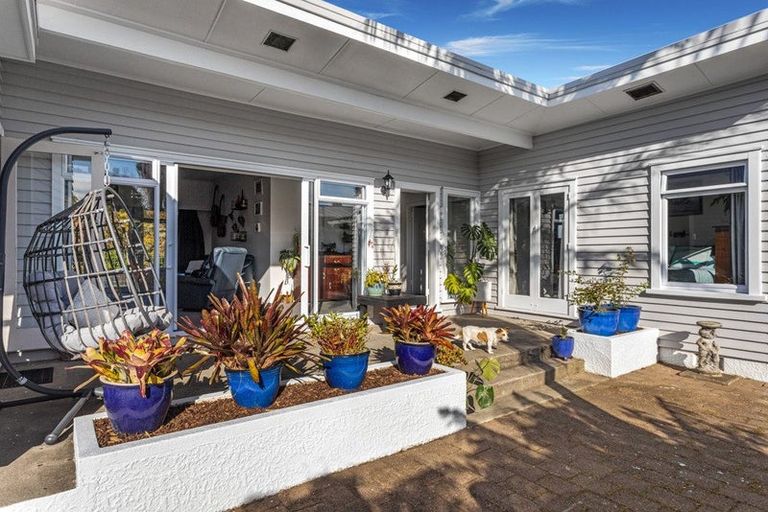 Photo of property in 15 Beach Street, Whakatane, 3120