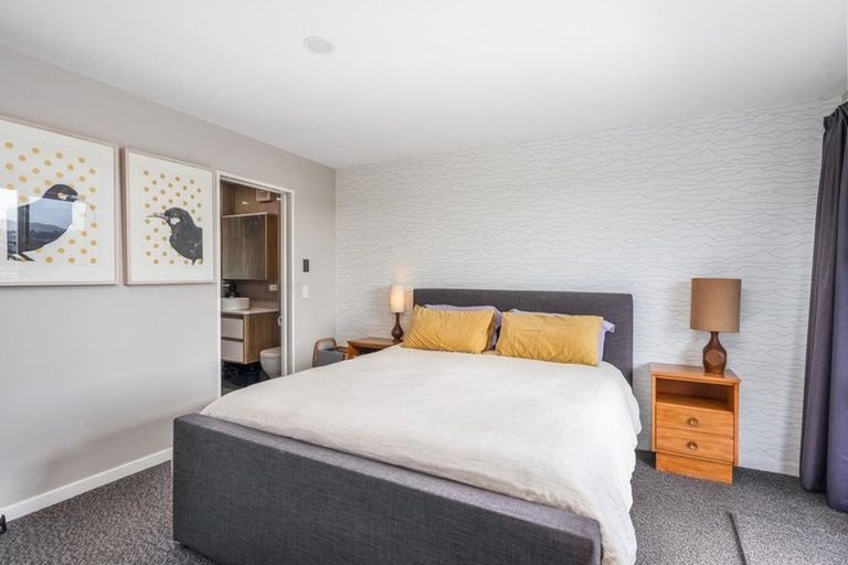 Photo of property in 121a Wexford Road, Miramar, Wellington, 6022