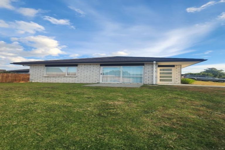 Photo of property in 72 Mataroa Crescent, Flagstaff, Hamilton, 3210