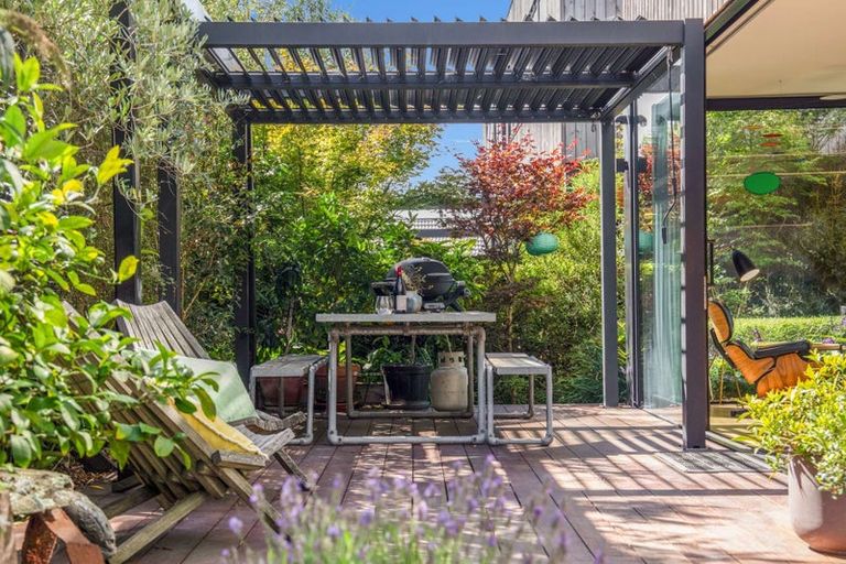 Photo of property in 53a Edward Avenue, Edgeware, Christchurch, 8013