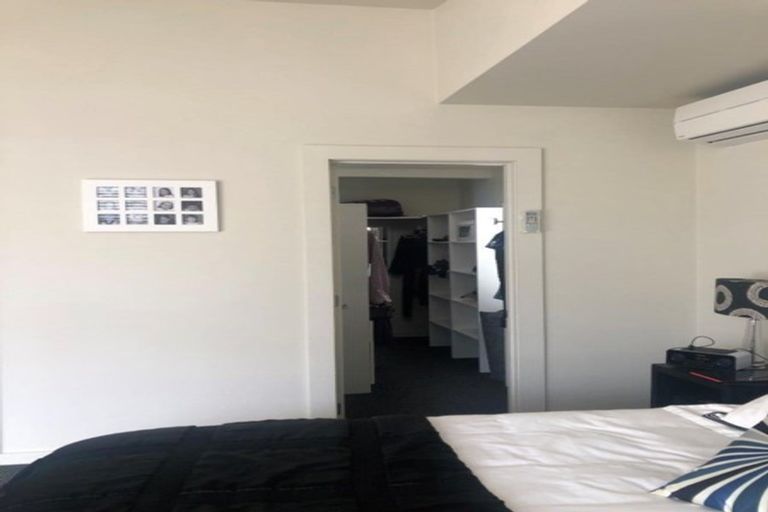 Photo of property in 34 Beach Road, Castor Bay, Auckland, 0620