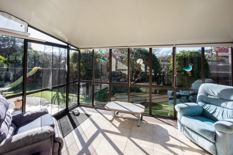 Photo of property in 27 Oxford Street, Picton, 7220