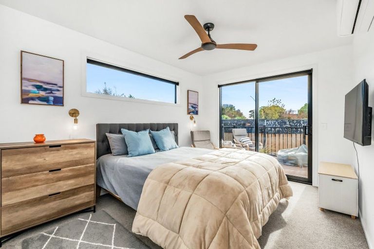 Photo of property in 5 Beach Crescent, Waikuku Beach, 7473