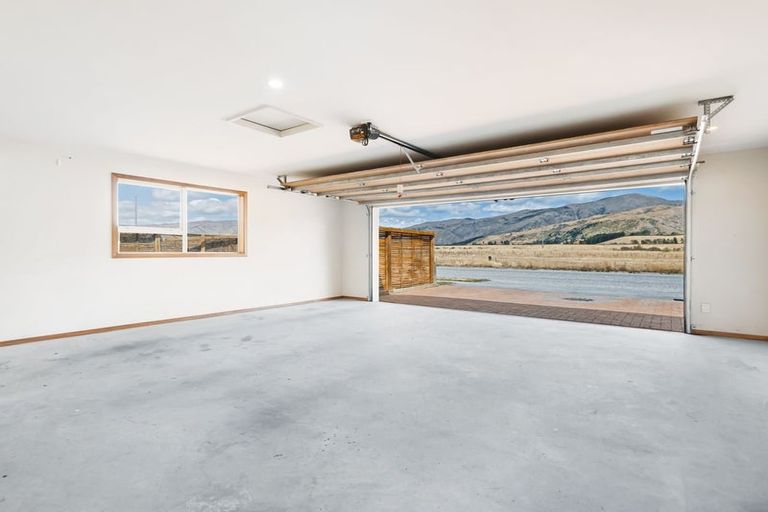 Photo of property in 49 Waenga Drive, Cromwell, 9310