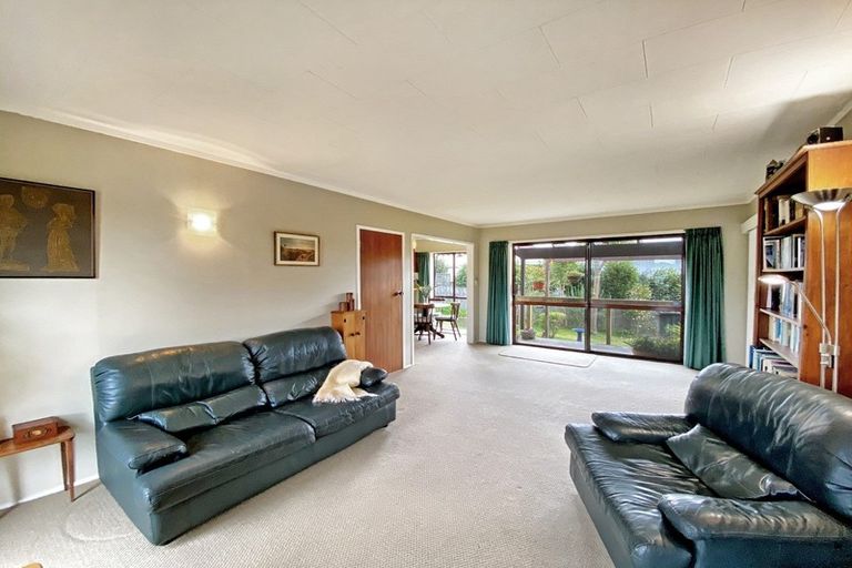 Photo of property in 16a Carter Drive, Pomare, Rotorua, 3015