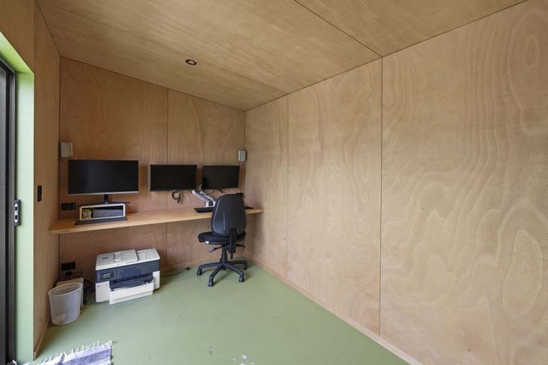 Photo of property in 109 Saint Johns Street, Woolston, Christchurch, 8062