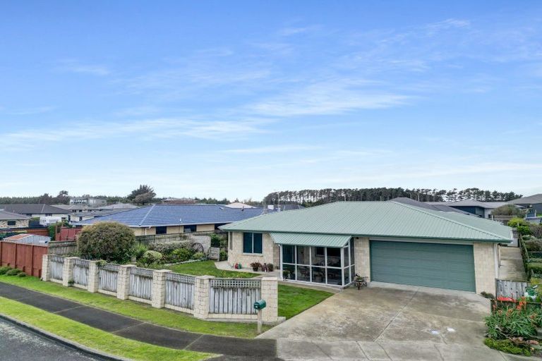 Photo of property in 3 Godwit Court, Foxton Beach, Foxton, 4815