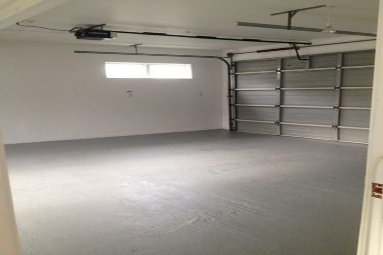 Photo of property in 2 Foyle Street, Island Bay, Wellington, 6023