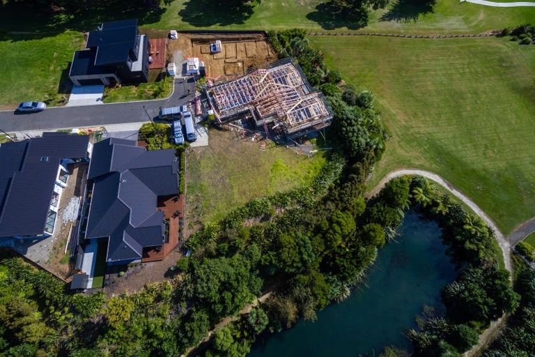 Photo of property in 10 Kakariki Lane, Waiwhakaiho, New Plymouth, 4312