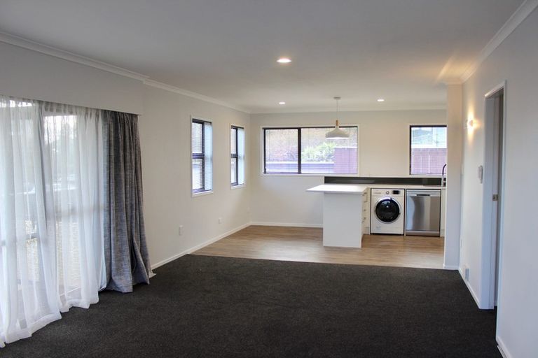 Photo of property in 1/21 Fulford Street, New Plymouth, 4310
