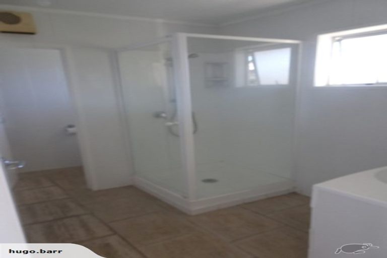 Photo of property in 12 Hinemoa Place, Snells Beach, 0920