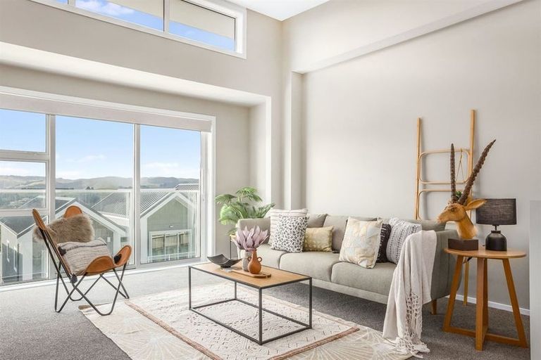 Photo of property in 13 Tai Lane, Whitby, Porirua, 5024