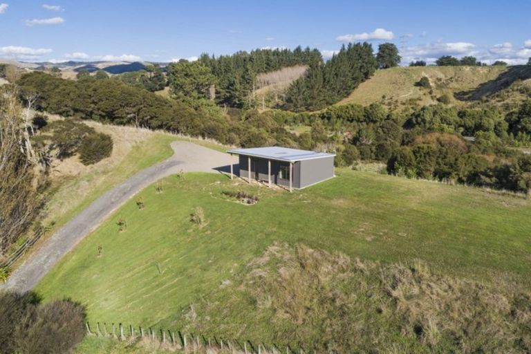 Photo of property in 62 Kingsdale Park Drive, Aokautere, Palmerston North, 4471