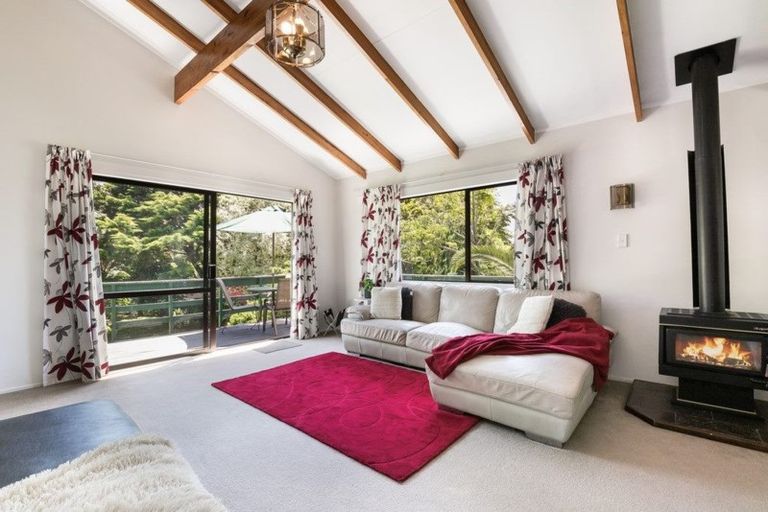 Photo of property in 10 Prestwick Place, Wattle Downs, Auckland, 2103